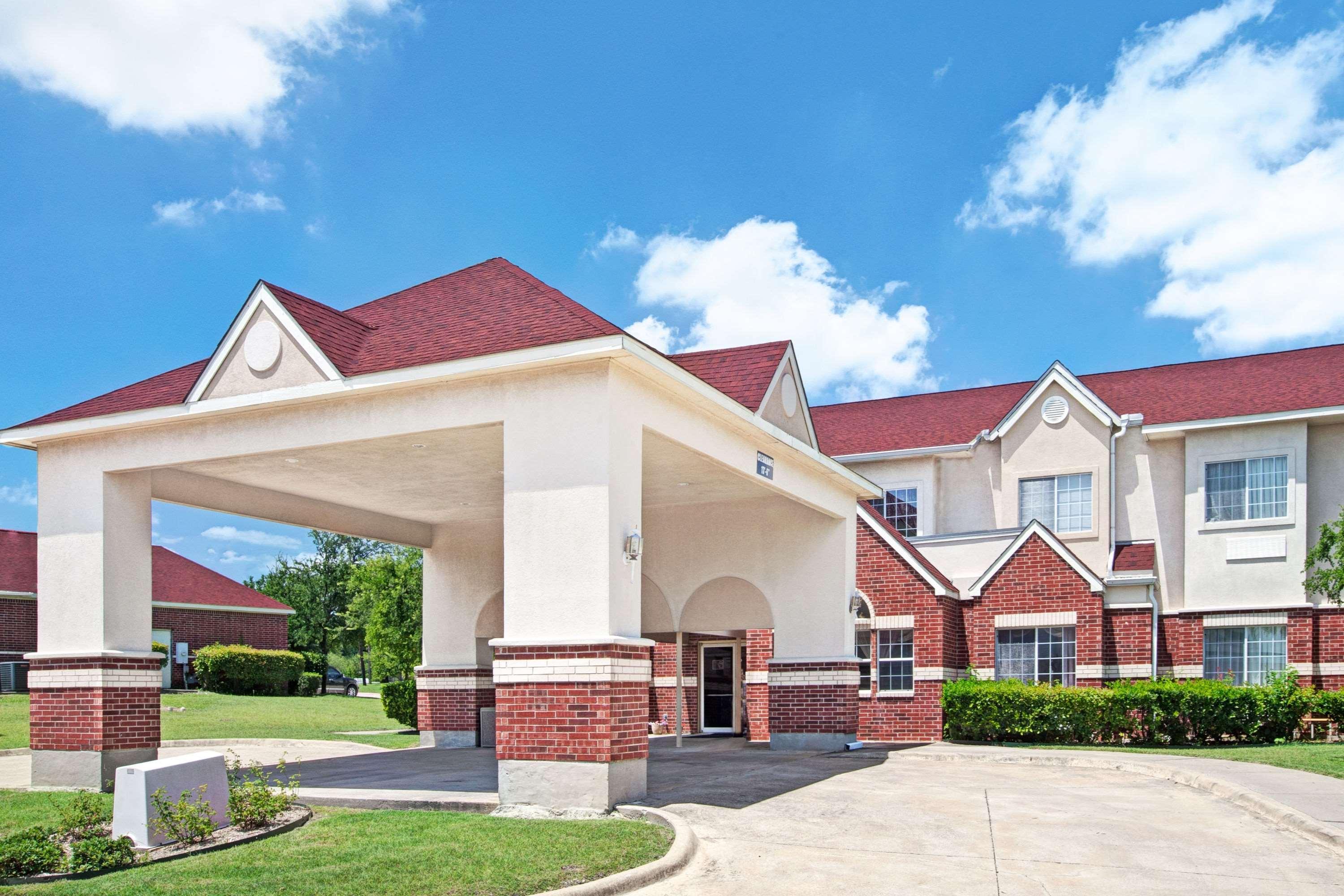 Econo Lodge Inn & Suites Mesquite - Dallas East Exteriör bild
