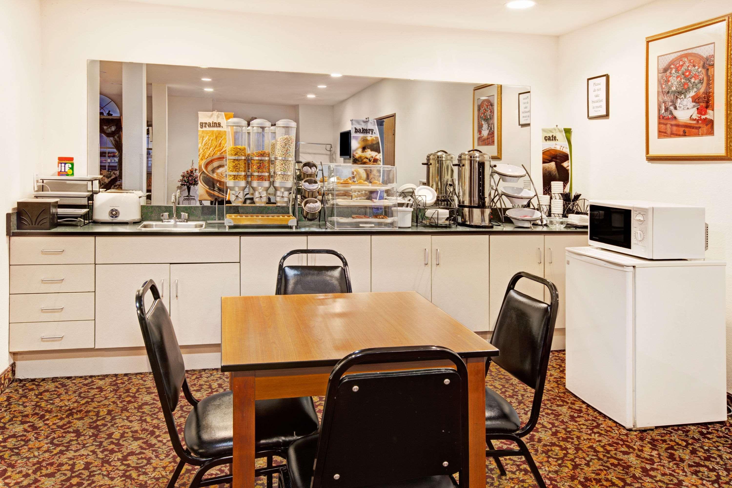 Econo Lodge Inn & Suites Mesquite - Dallas East Exteriör bild