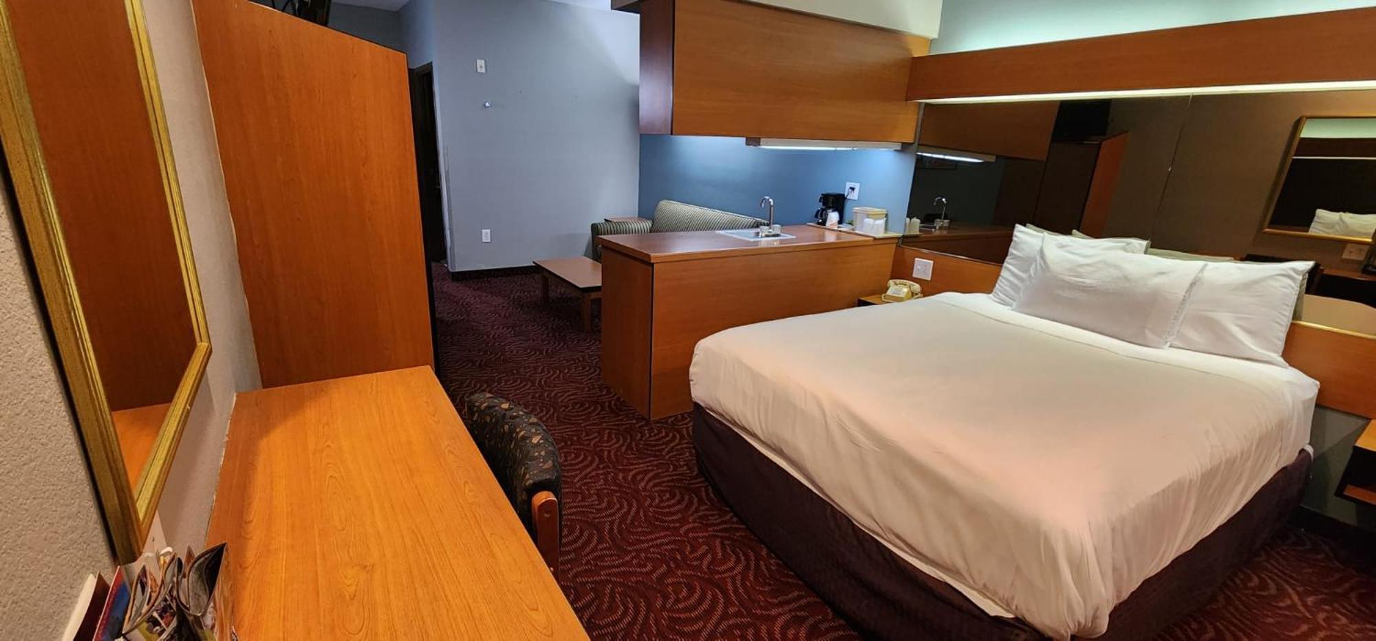 Econo Lodge Inn & Suites Mesquite - Dallas East Exteriör bild